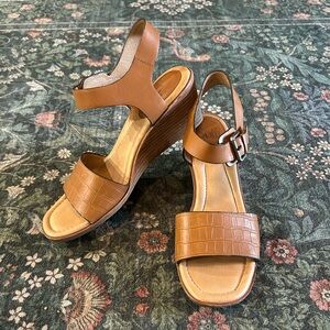 Sofft Garin Cognac Brown Leather Wedge Heeled Sandals